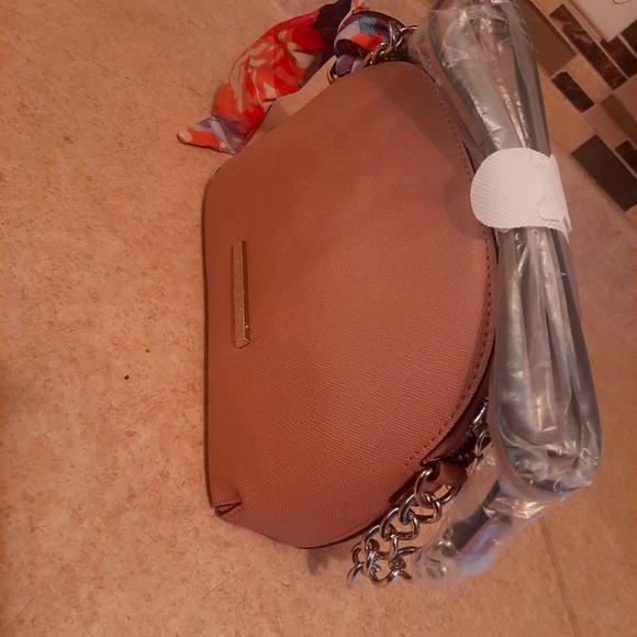 Steve Madden purse - Picture 2 of 6